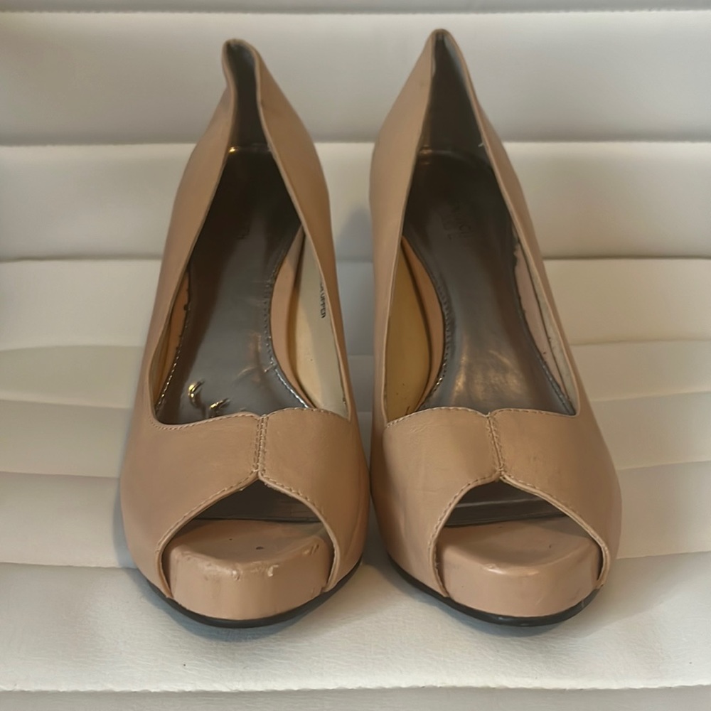 nude platform pump - Picture 2 of 4